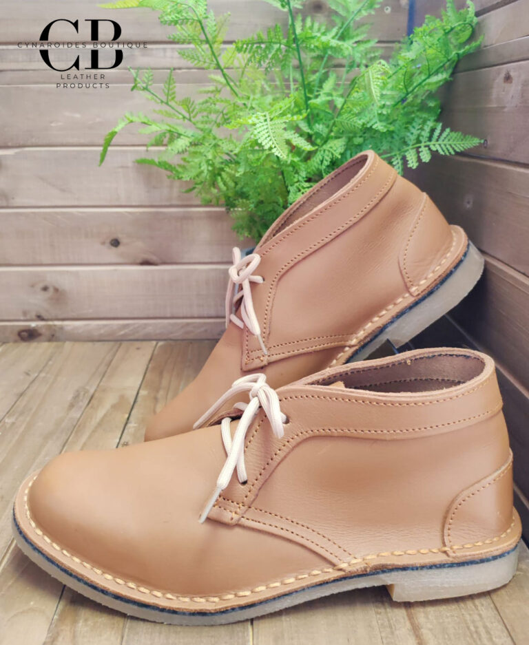Ladies Lace-Up Vellie